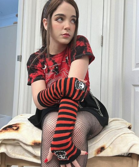 Naakte gelekte OnlyFans-foto van Staryuuki