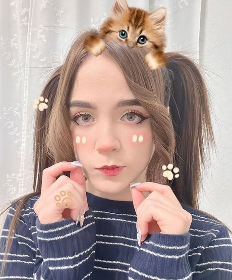 Naakte gelekte OnlyFans-foto van Staryuuki