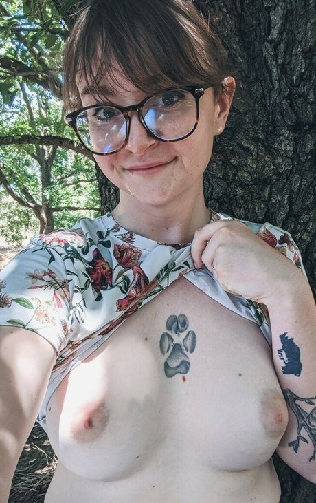 Naakte gelekte OnlyFans-foto van Natashacameron