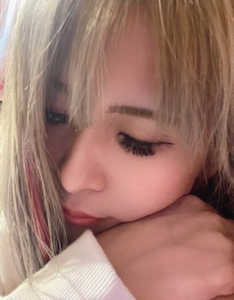 Naakte gelekte OnlyFans-foto van Muchiaoi