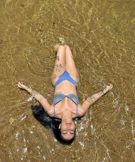 Naakte gelekte OnlyFans-foto van Cleo Pires