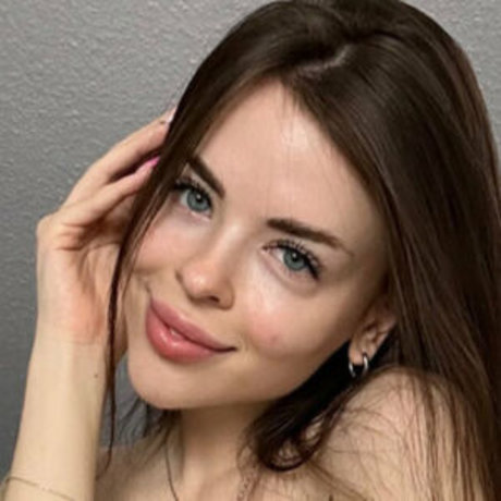 Chloecuttie
