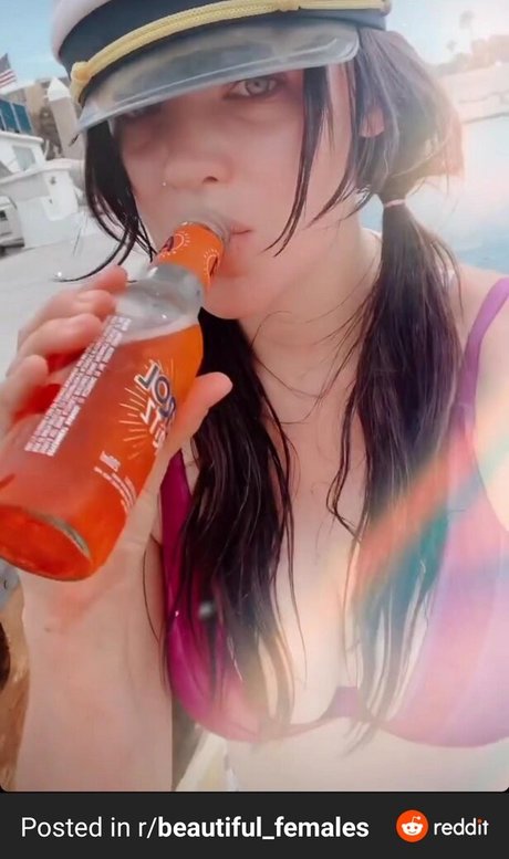 Naakte gelekte OnlyFans-foto van Stevie Lynn Jones