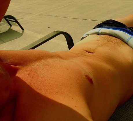 Naakte gelekte OnlyFans-foto van Nick