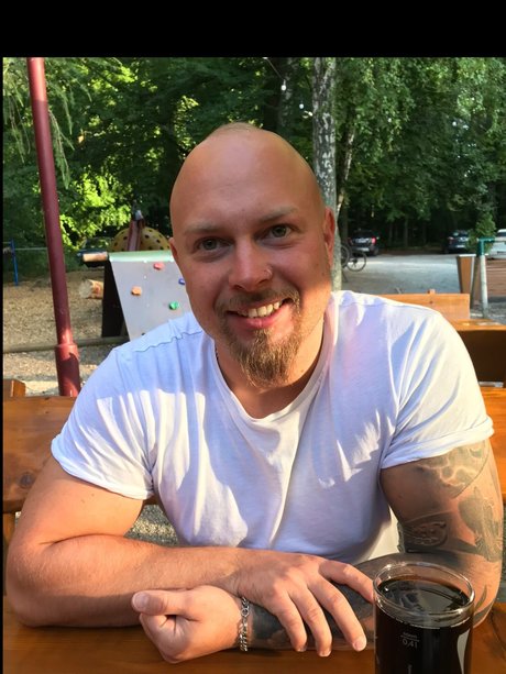 Naakte gelekte OnlyFans-foto van Carlocock