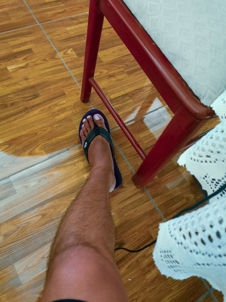 Naakte gelekte OnlyFans-foto van Jota Garcia