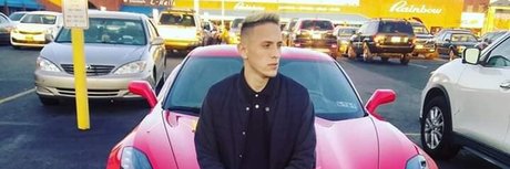 Naakte gelekte OnlyFans-foto van Joseph