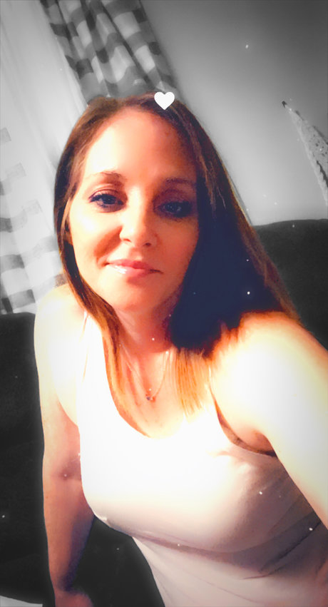 Jaymee English