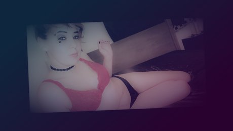 Naakte gelekte OnlyFans-foto van Amber