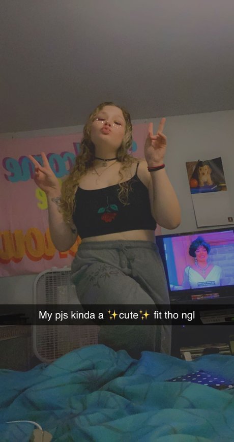 Naakte gelekte OnlyFans-foto van Kokokisses