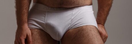Naakte gelekte OnlyFans-foto van Scruffy Stocky Cub