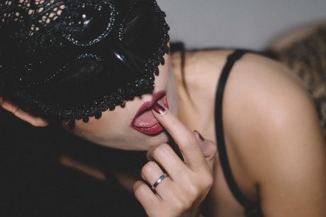 Naakte gelekte OnlyFans-foto van Veronica Diana