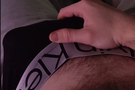 Naakte gelekte OnlyFans-foto van Al