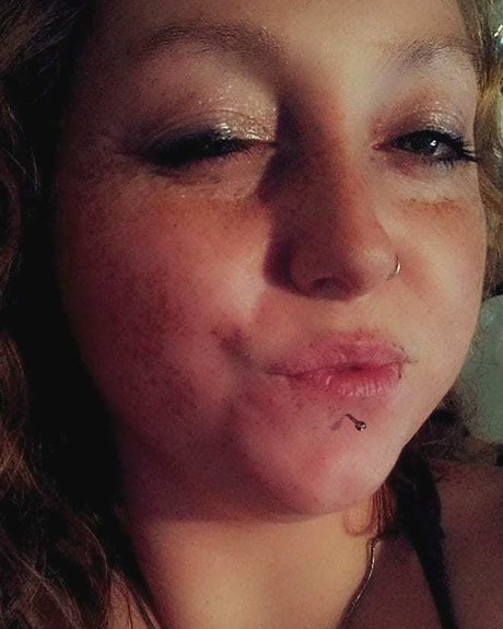 Naakte gelekte OnlyFans-foto van Ginger