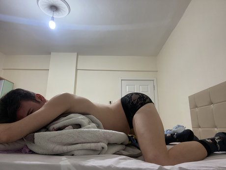 Naakte gelekte OnlyFans-foto van Dita