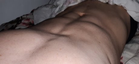 Naakte gelekte OnlyFans-foto van Lukin