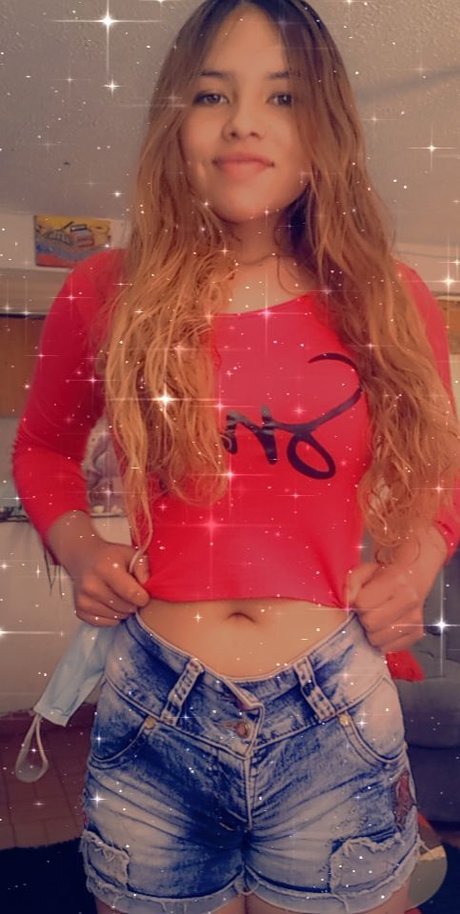 Naakte gelekte OnlyFans-foto van Yency Ortiz