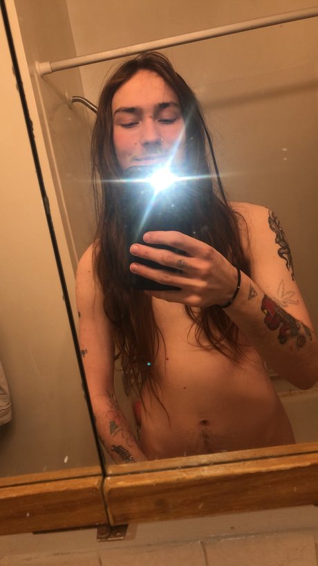 Naakte gelekte OnlyFans-foto van Otter