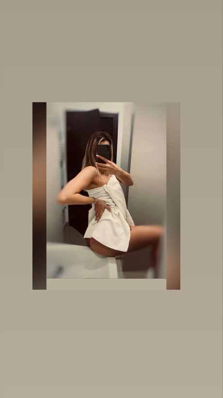 Naakte gelekte OnlyFans-foto van Vip Premium