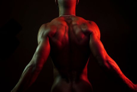 Naakte gelekte OnlyFans-foto van Duke