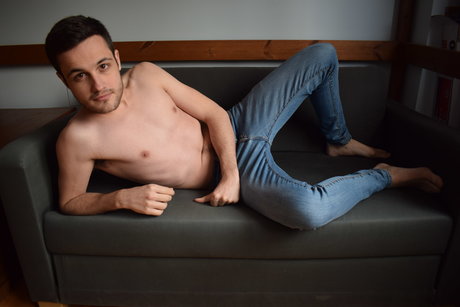 Naakte gelekte OnlyFans-foto van Jrye