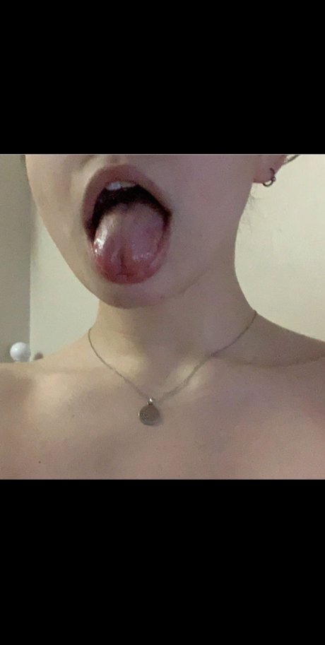 Naakte gelekte OnlyFans-foto van El Lynn