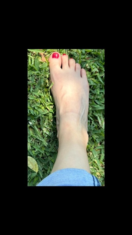 Amazing Feet