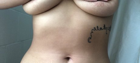 Naakte gelekte OnlyFans-foto van Bri