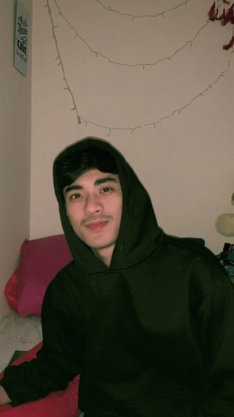 Naakte gelekte OnlyFans-foto van Baby