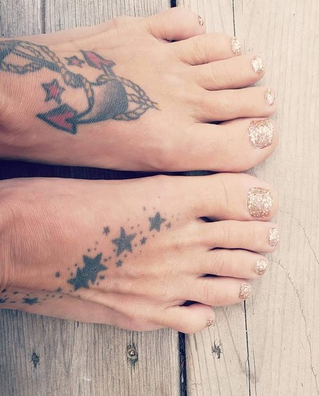 Naakte gelekte OnlyFans-foto van Tessies Tootsies