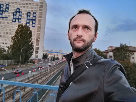Naakte gelekte OnlyFans-foto van Denis Ostrovskyi