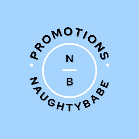 Naakte gelekte OnlyFans-foto van Naughty Babes Promotions