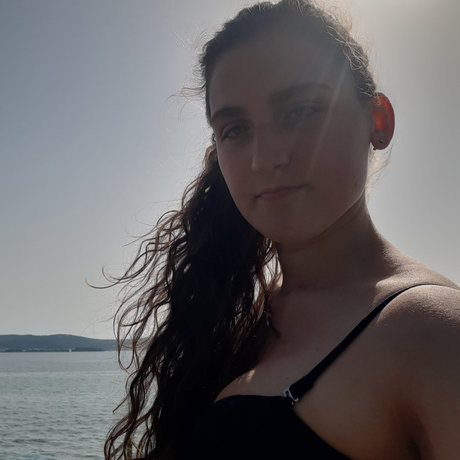 Naakte gelekte OnlyFans-foto van Clarissa