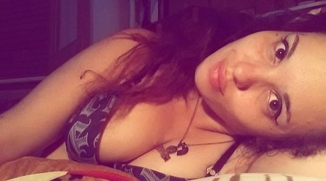 Naakte gelekte OnlyFans-foto van U191374526
