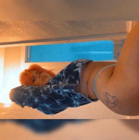 Naakte gelekte OnlyFans-foto van Sstrongthatsitt 
