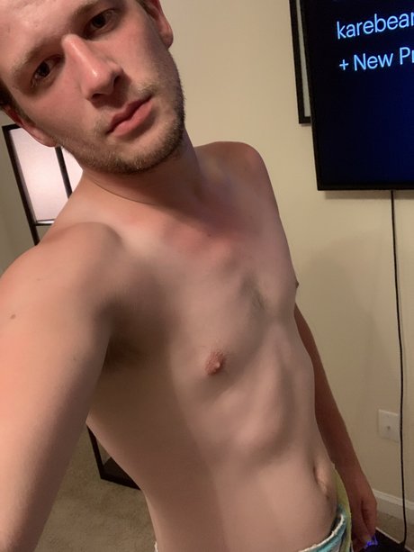 Naakte gelekte OnlyFans-foto van Dougie Sykes