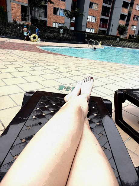 Naakte gelekte OnlyFans-foto van Sofia