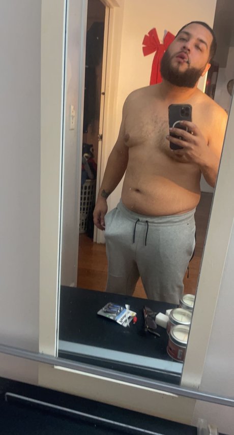 Naakte gelekte OnlyFans-foto van Og Blanco