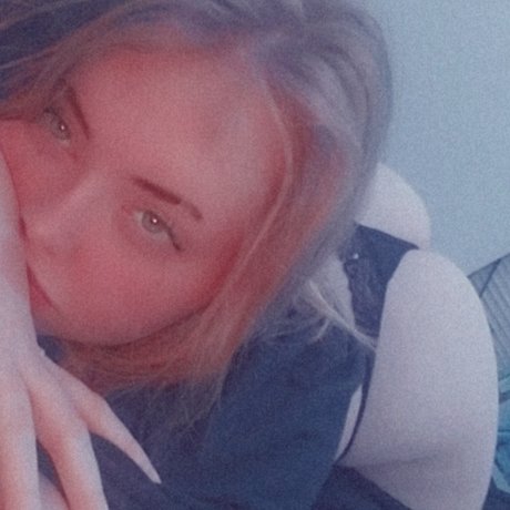 Naakte gelekte OnlyFans-foto van Sugar Cookie