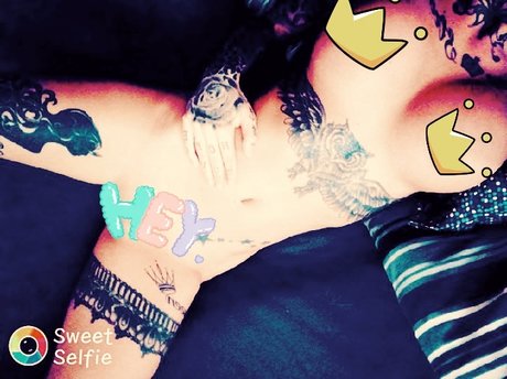 Naakte gelekte OnlyFans-foto van Hotqueen