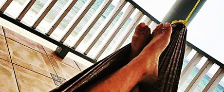Naakte gelekte OnlyFans-foto van Toe Van Riss