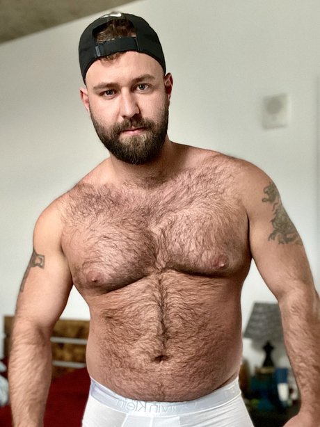 Naakte gelekte OnlyFans-foto van Todd Gunn