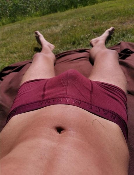 Naakte gelekte OnlyFans-foto van Topboe