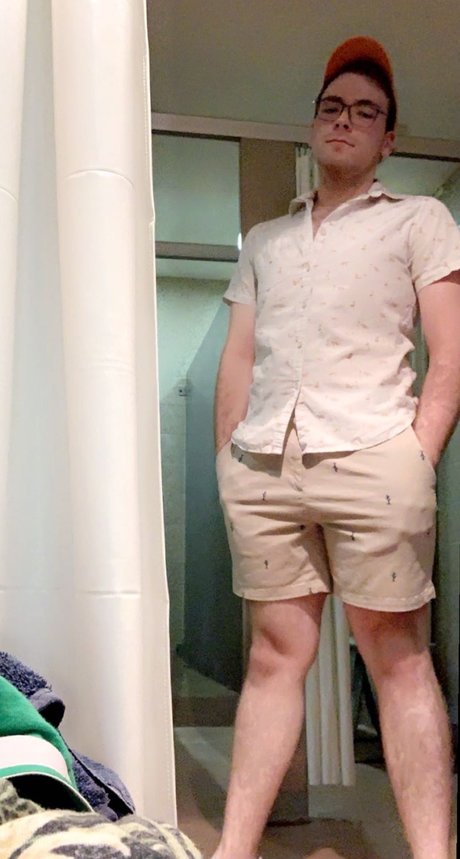 Naakte gelekte OnlyFans-foto van Willy D