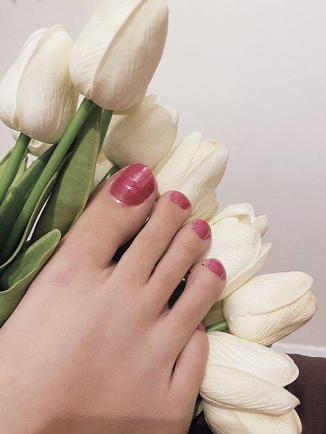 Naakte gelekte OnlyFans-foto van British Feet