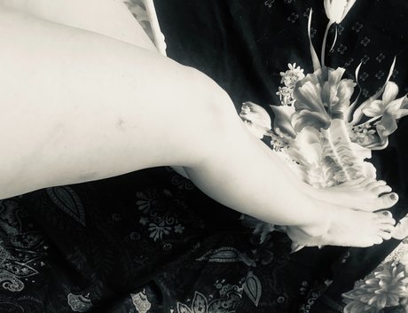 Naakte gelekte OnlyFans-foto van Kelly