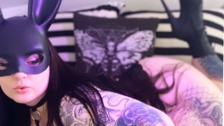 Naakte gelekte OnlyFans-foto van Bella