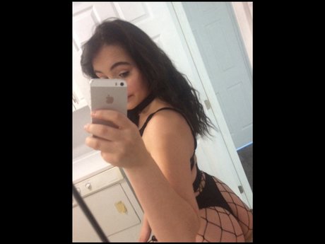 Naakte gelekte OnlyFans-foto van Meg Ann Lessard