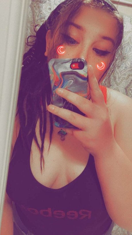 Naakte gelekte OnlyFans-foto van Trip Bhabie