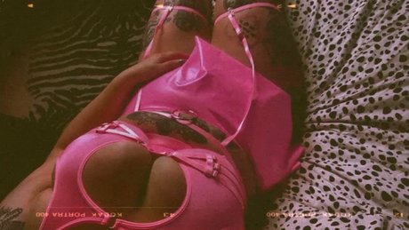 Naakte gelekte OnlyFans-foto van Mardy Mae